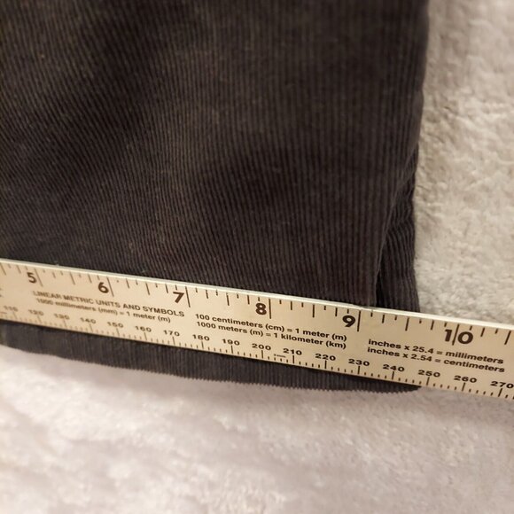 Eddie Bauer Womans 16 black Dark corduroy pants Curvy Fit bootcut Rise 10.5 - Picture 6 of 16